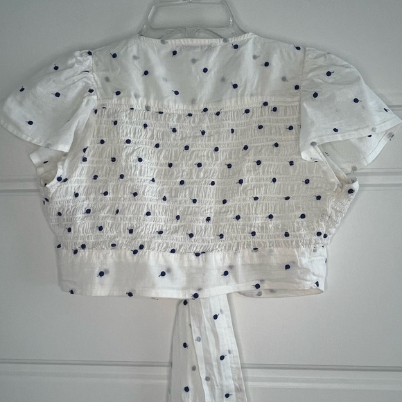 American Eagle Cropped Short Sleeve Front Tie Shirt Polkadot Size Small - Picture 5 of 13